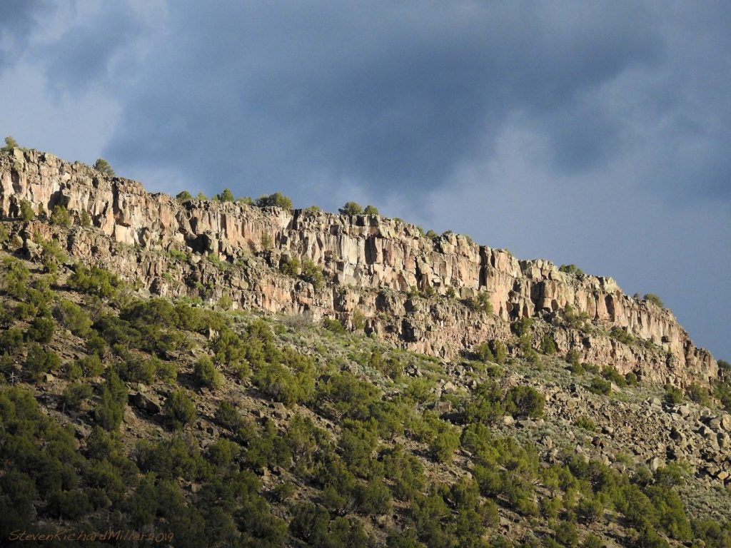 Gorge rim, Rio Grande